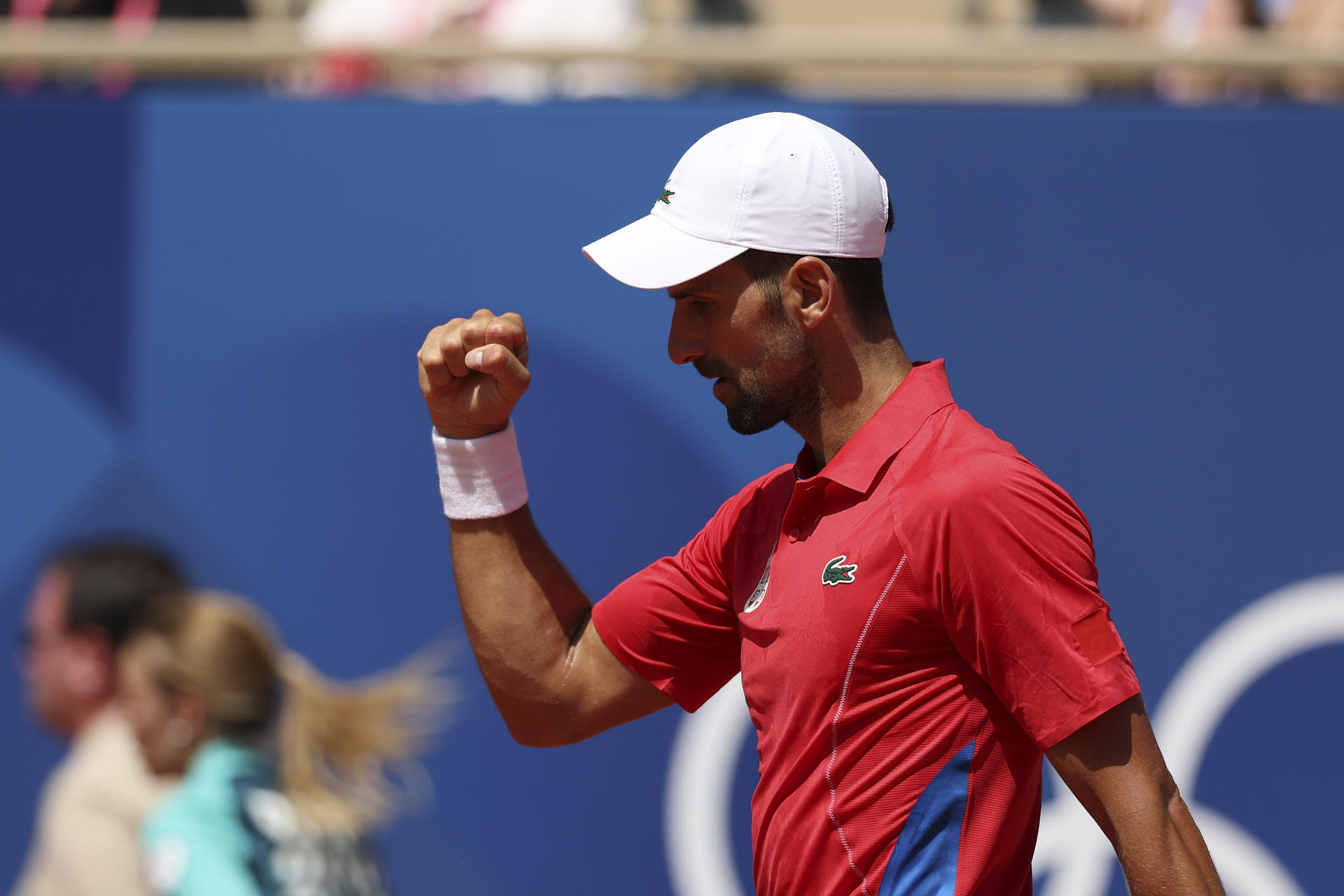 Djokovic elimina a Nadal y continúa su camino en París 2024