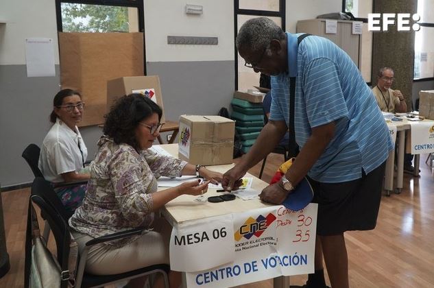 Más de 15 mil 700 centros de votación para los comicios presidenciales en Venezuela