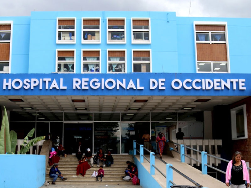 Personal del Hospital Regional de Occidente detectó a un guatemalteco que sustraía medicamentos. / Foto: HRO.