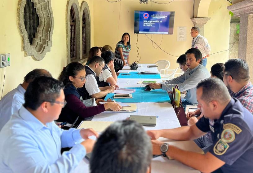 Seguimiento de las acciones interinstitucionales durante reunión del COED de Sacatepéquez