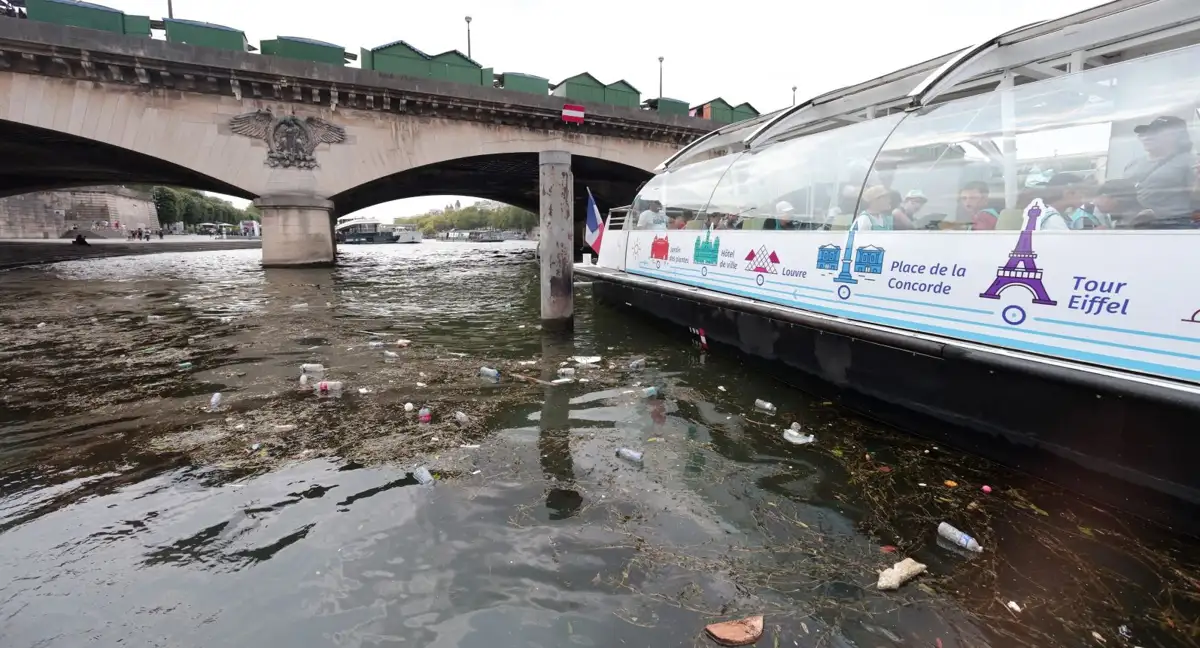 El agua del Sena da signos alentadores de mejora a tres semanas de París 2024