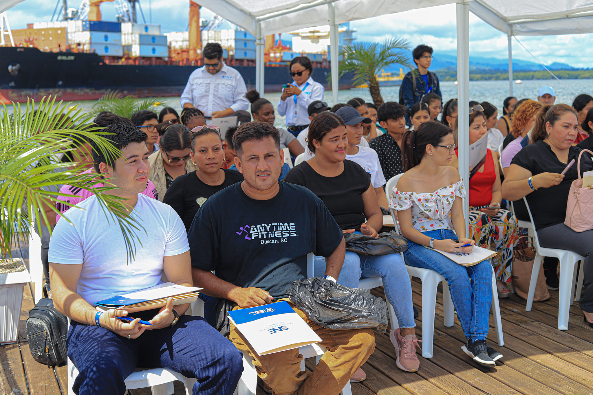 Izabalenses beneficiados durante segunda Feria Nacional del Empleo