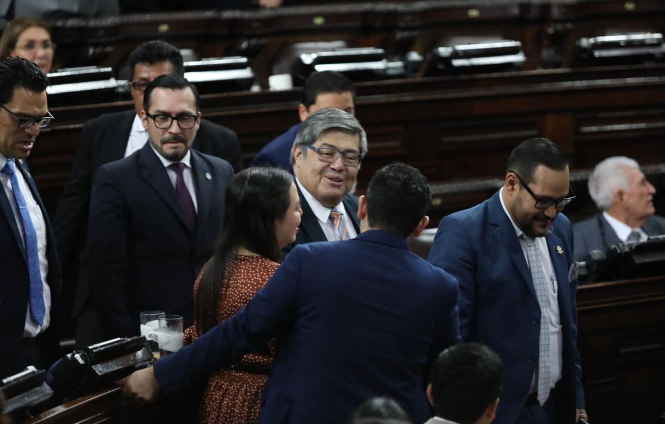 Por cuarta ocasión, la interpelación del ministro de Gobernación se suspende por falta de “quorum”