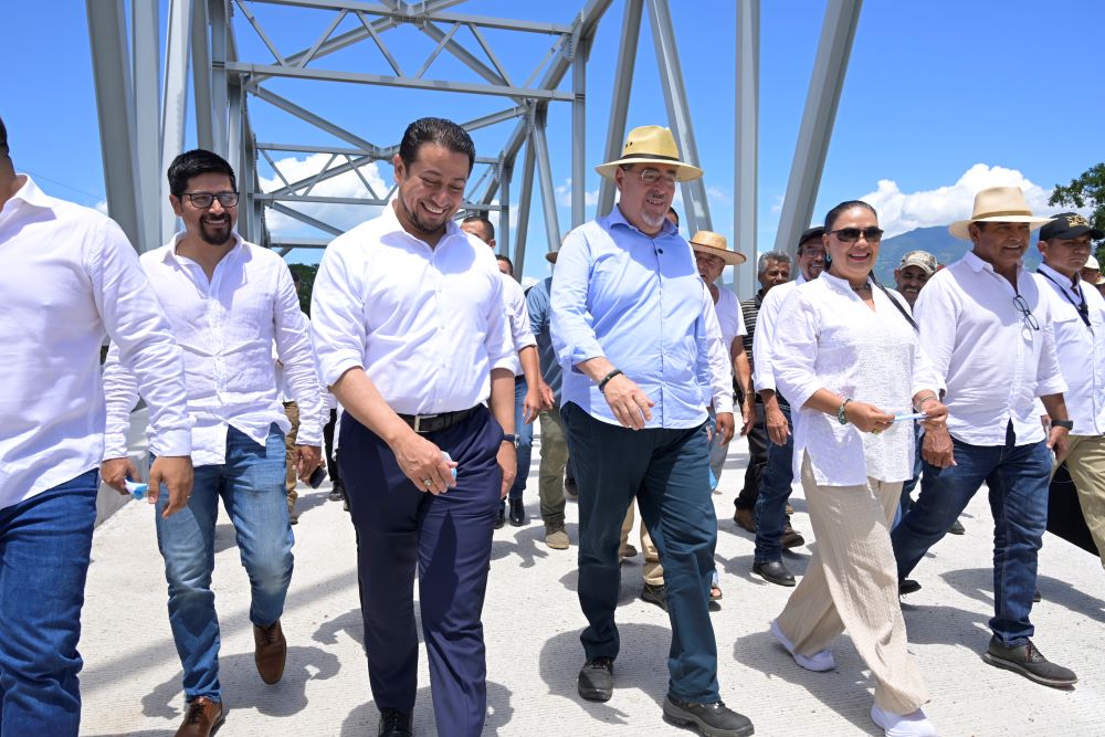 El presidente Bernardo Arévalo destacó el trabajo conjunto Ejecutivo-Legislativo, durante gira de trabajo por Jutiapa.