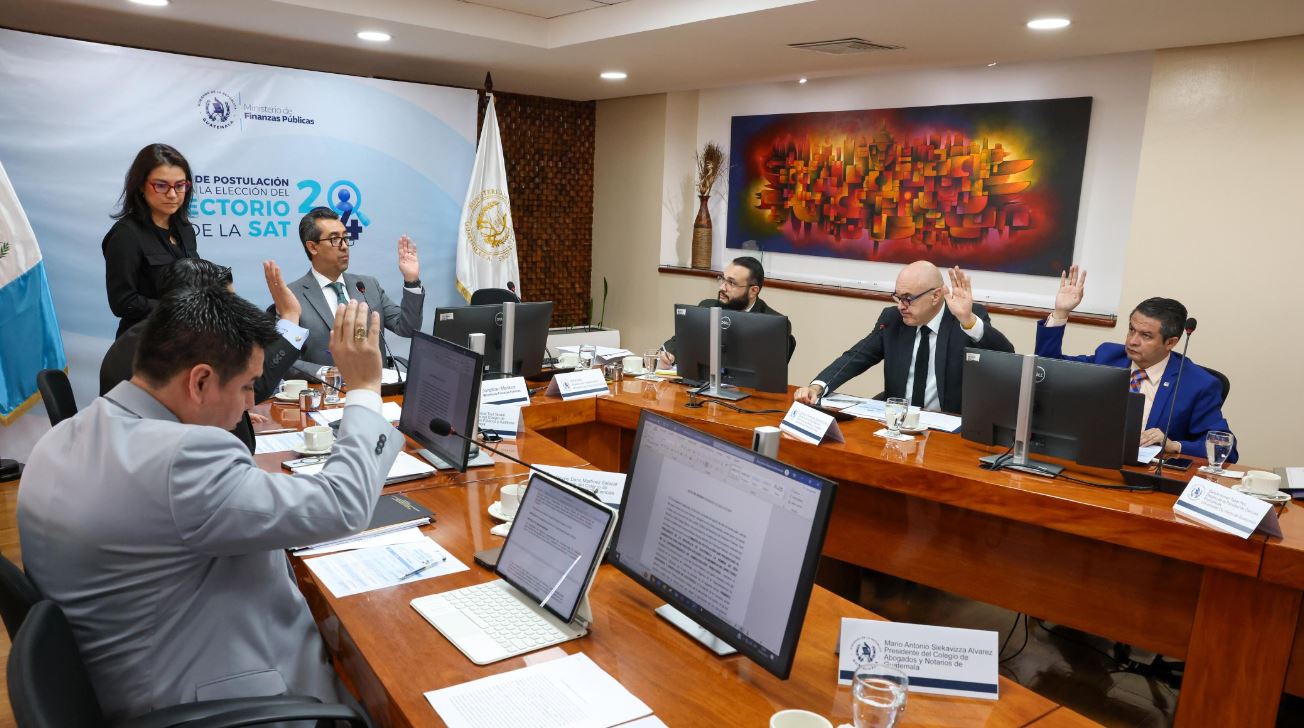 Comisión de Postulación para la elección del Directorio de la SAT.