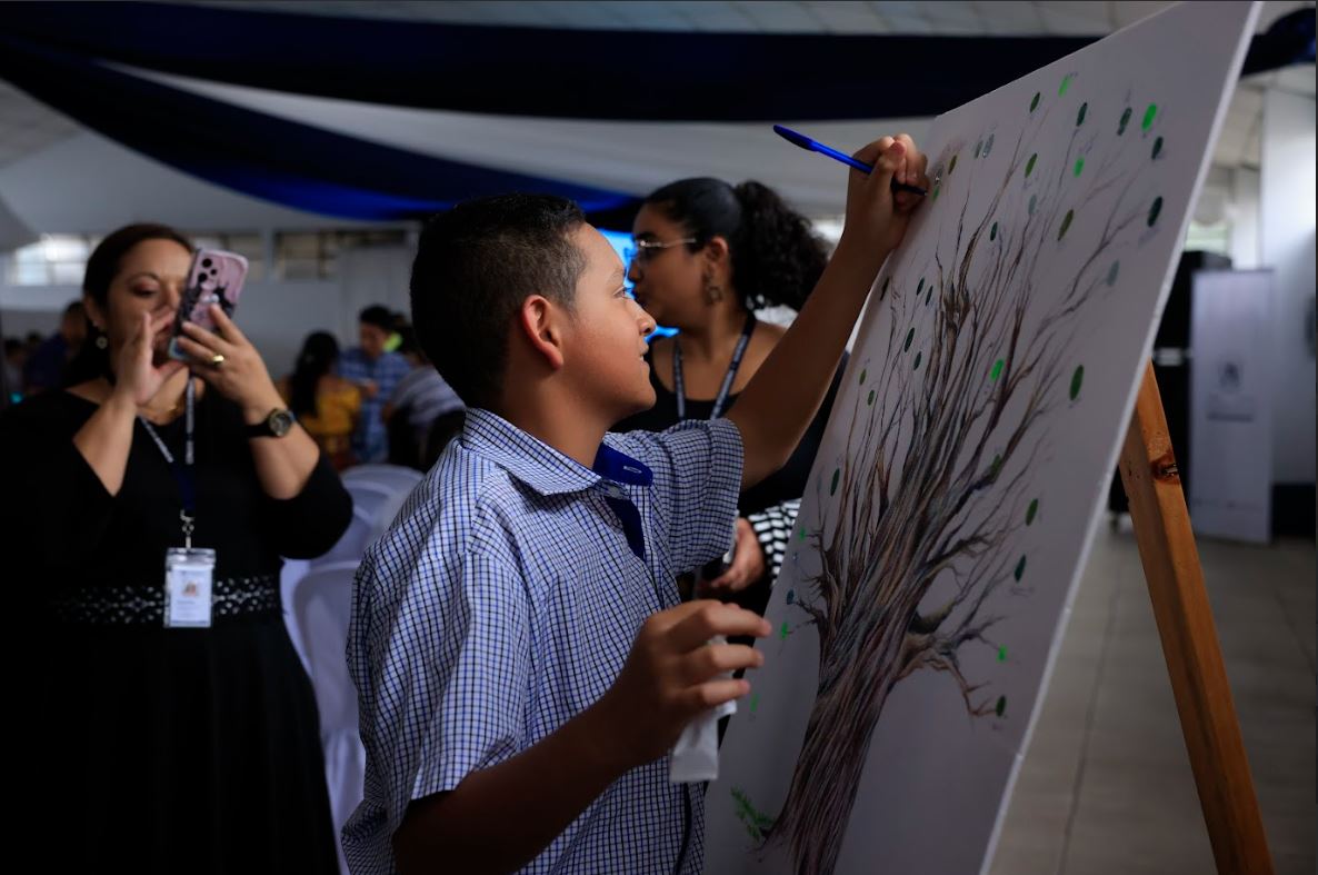 Inician conmemoración del Mes de la Juventud en Guatemala