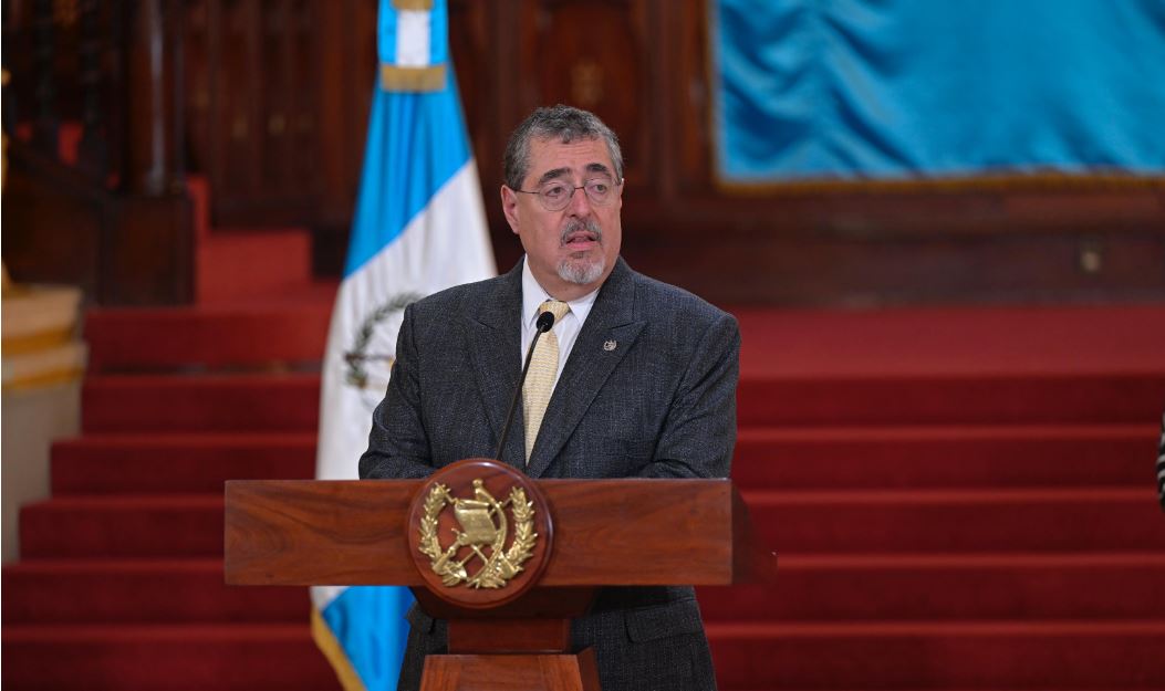 Gobierno de Guatemala no reconoce a Nicolás Maduro como presidente electo de Venezuela