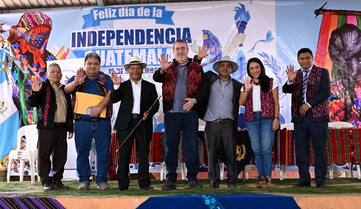Gobierno fortalece trabajo conjunto con autoridades indígenas y locales. / Foto: Álvaro Interiano.
