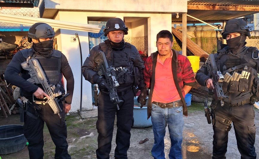 La Policía Nacional Civil capturó a Rigoberto Ramón Miranda Orozco, líder de la banda de coyotes los Orozcos.