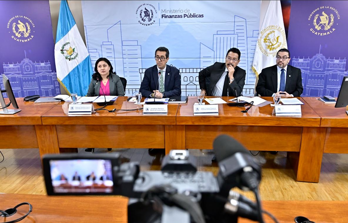 Ministerio de Finanzas detalla los beneficios del reajuste presupuestario