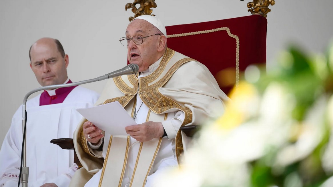 El Papa pide buscar la verdad y evitar la violencia en Venezuela