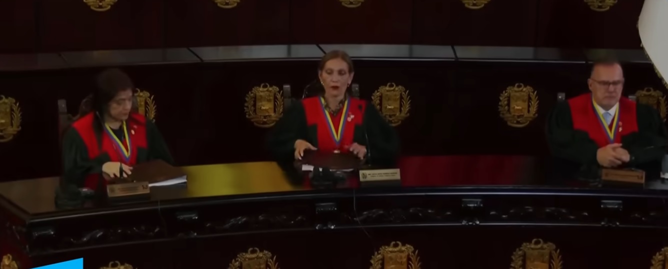 El Tribunal Supremo de Justicia de Venezuela ratificó decisión del Tribunal Electoral sobre victoria de Maduro. Once países califican de fraude esa decisión.