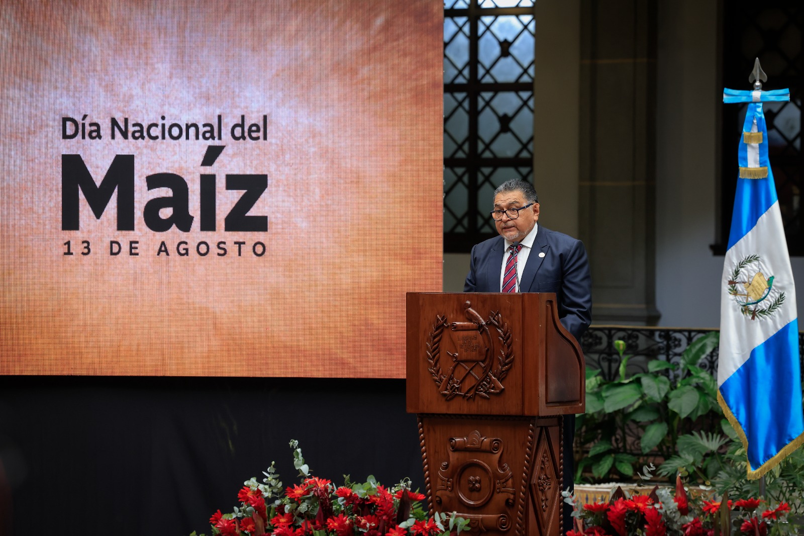 Ministro Maynor Estrada refrendó el compromiso del Ejecutivo para la conservación del maíz. /Foto: Gilber García.