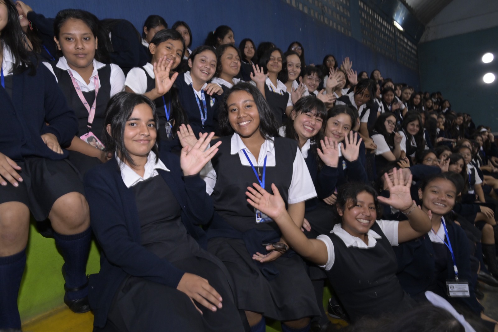 SVET lleva medidas de prevención de la violencia a 500 estudiantes del INCA
