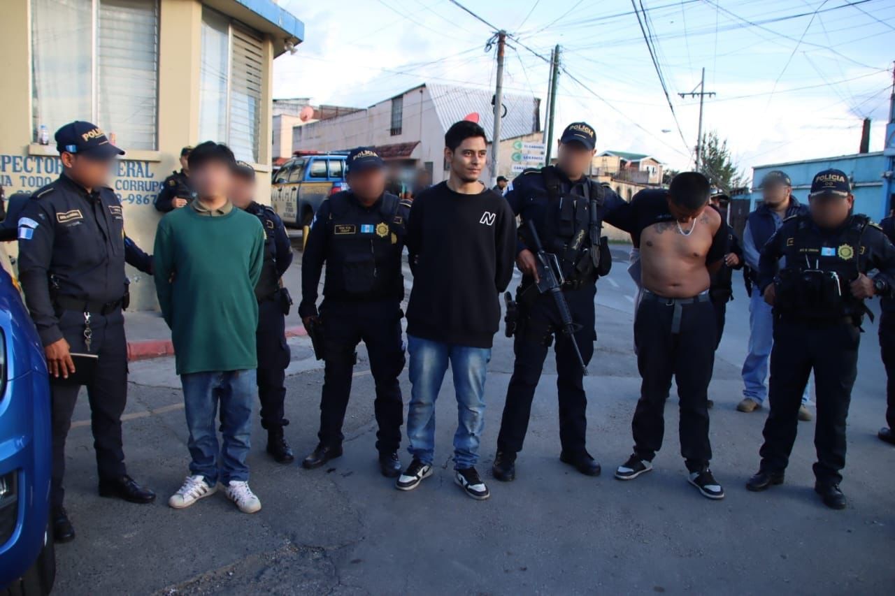 Capturan a cuatro motosicarios por crimen en zona 17. /Foto: PNC.
