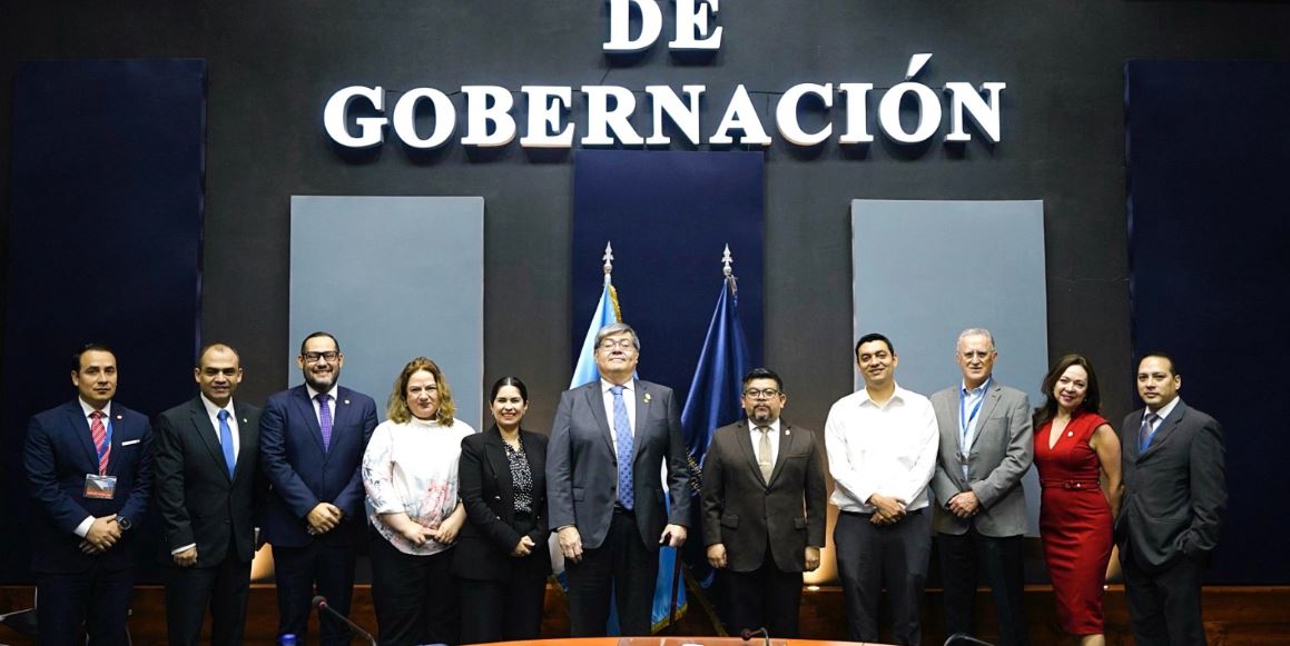 Mingob sostiene reunión clave con EE.UU. para combatir el crimen transnacional