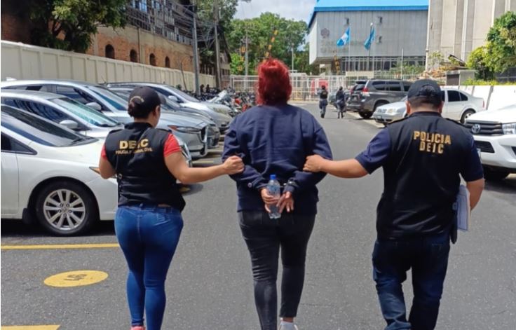Capturan a seis presuntos extorsionistas. / Foto: PNC.