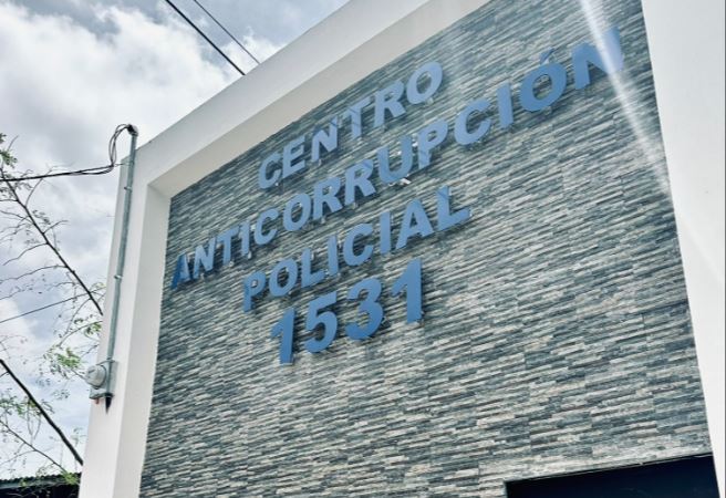 Capturan a cuatro agentes de la PNC que extorsionaban a migrantes&nbsp;