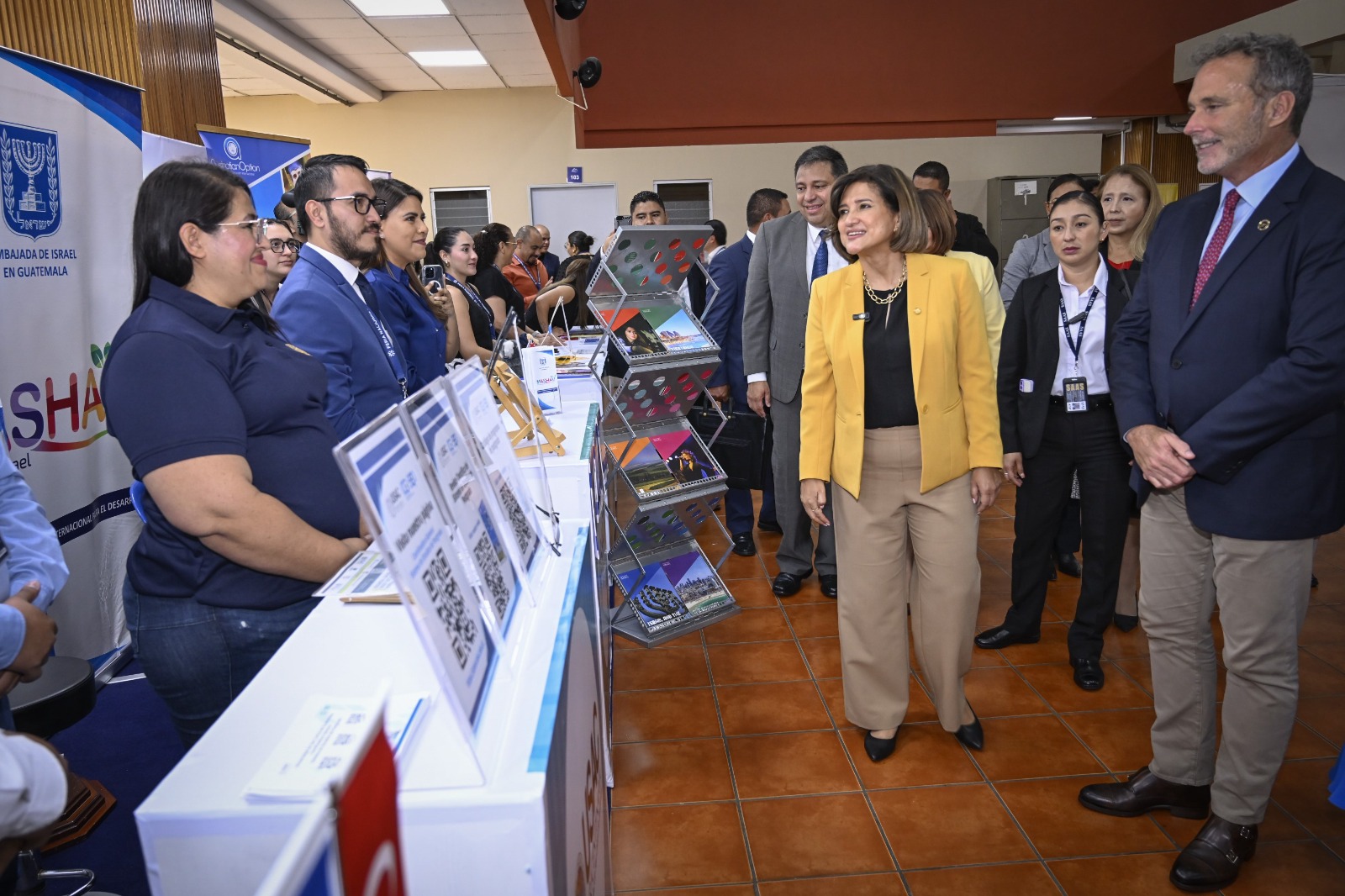 Segeplan ha entregado 136 becas durante esta gestión