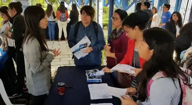 Miniferias de becas llegarán a Chiquimula y Quiché