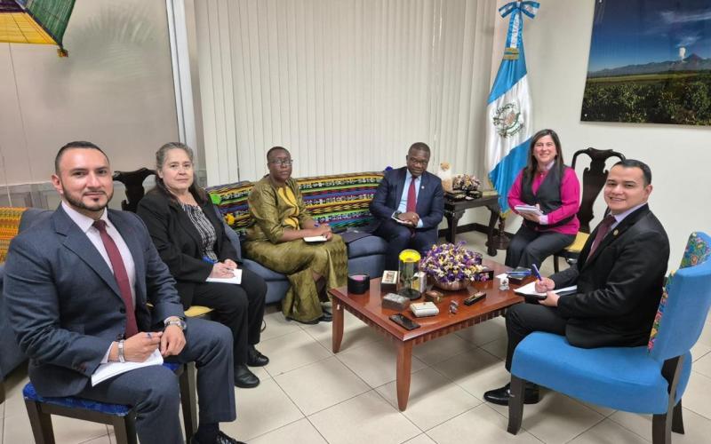 Guatemala y Zimbabue fortalecen relaciones bilaterales