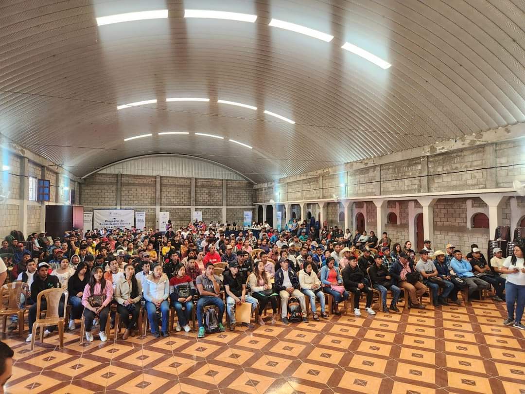 Lanzan campaña “Protege tu Sueño” para combatir fraudes en visas temporales de trabajo en Jalapa