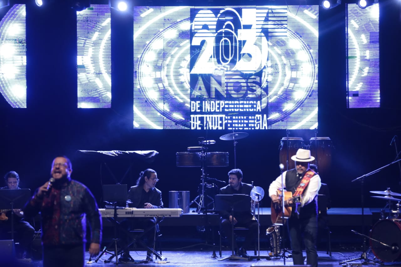 Celebran la Gala de la Canción Guatemalteca en conmemoración del Día de la Independencia