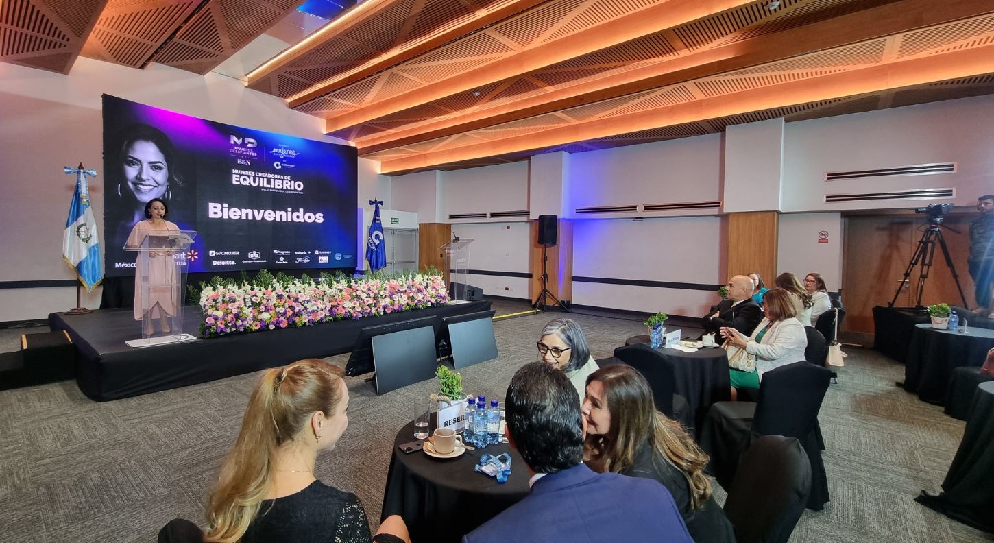 Mujeres exportadoras de Centroamérica se reúnen en Guatemala.