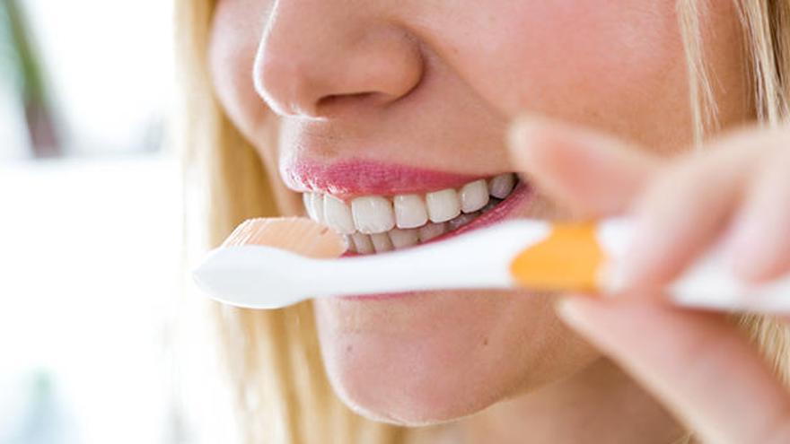 Describen la super capacidad de reproducción de una bacteria de la placa dental