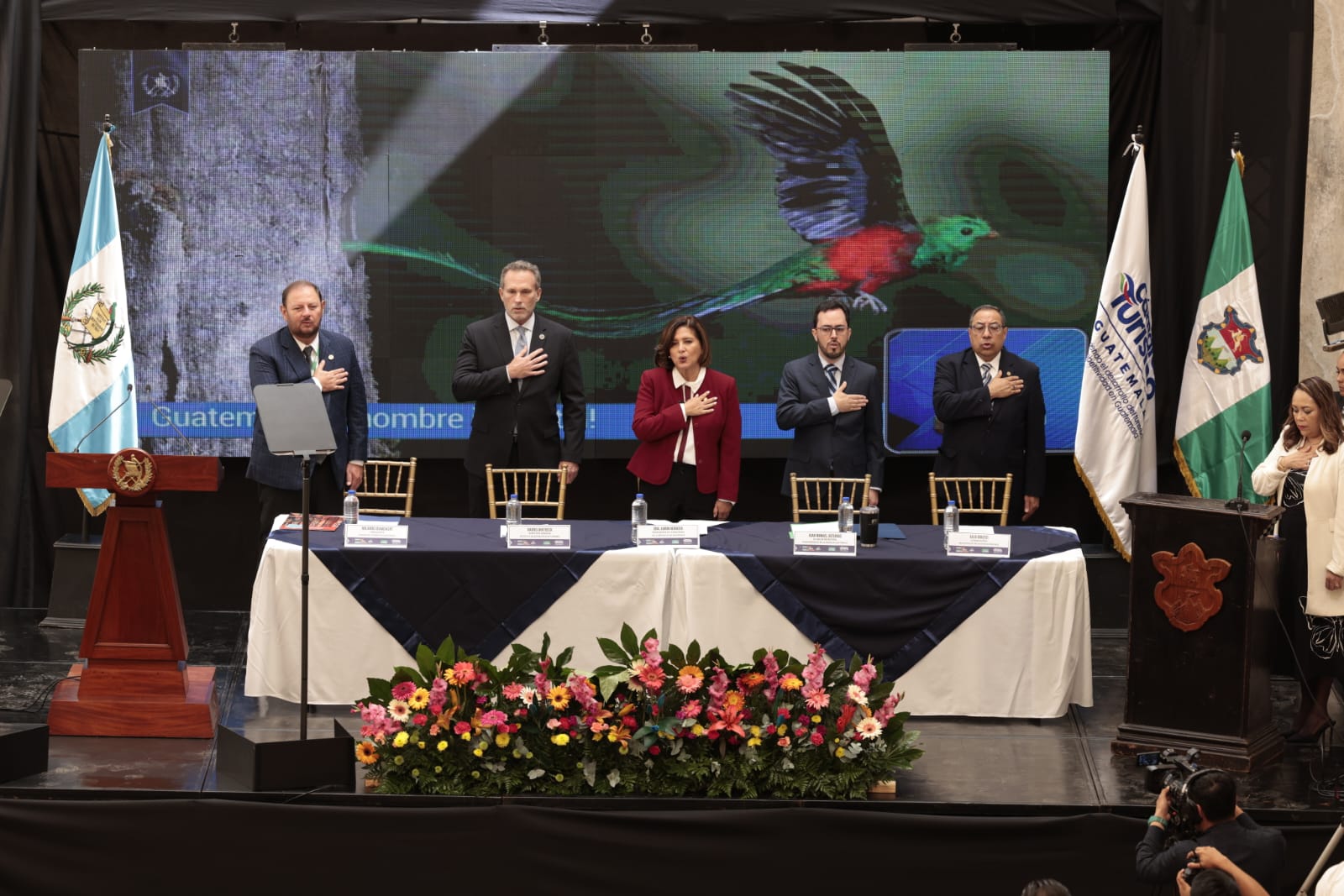 Presidenta en funciones Karin Herrera inaugura XV Congreso Nacional de Turismo
