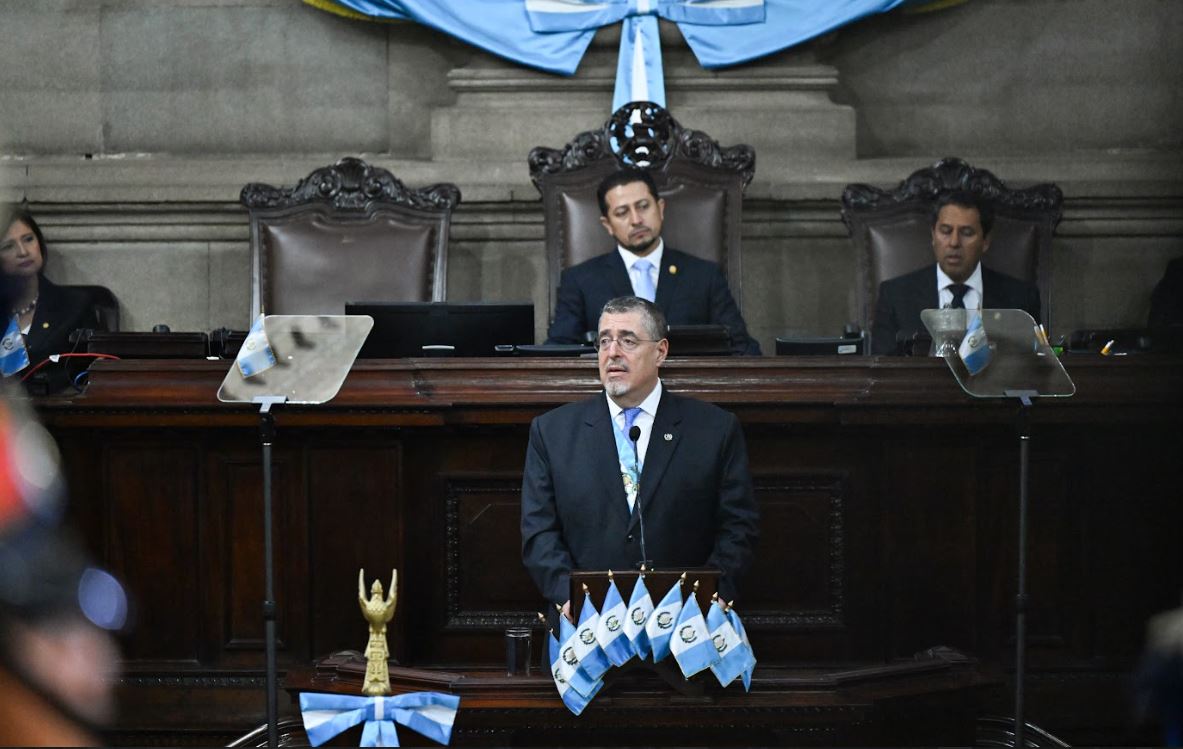 Presidente: “La verdadera independencia se construye luchando por una democracia libre de corrupción”