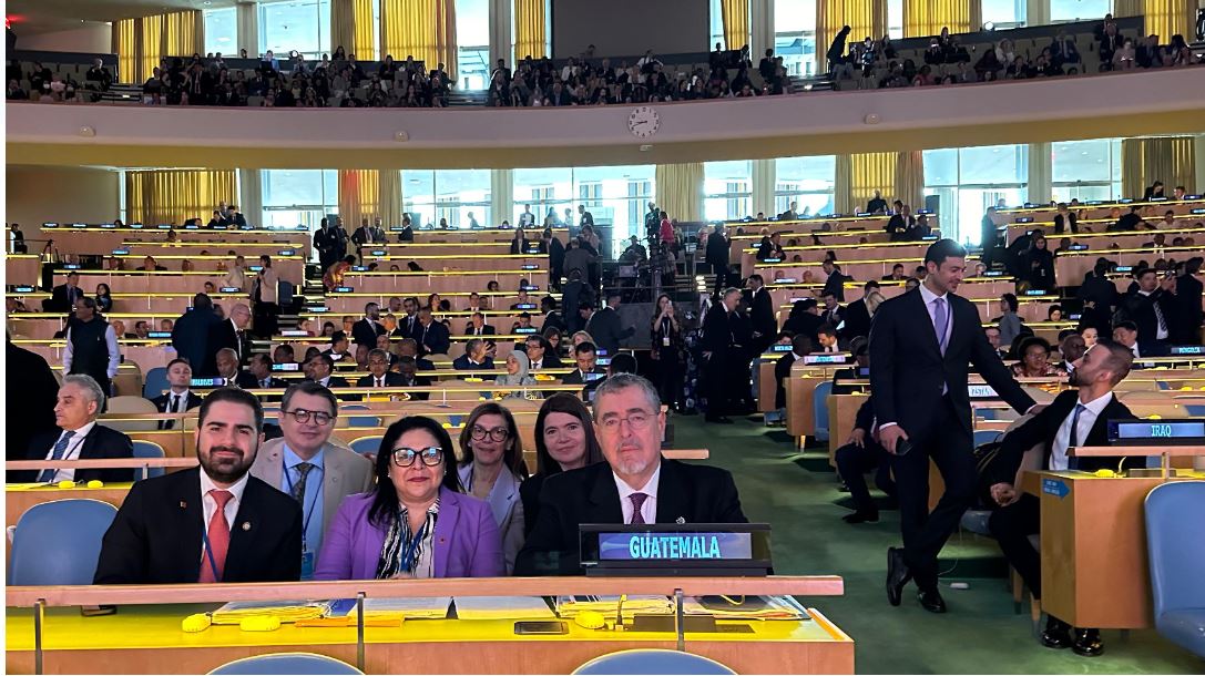 Presidente de Guatemala participa en la Cumbre del Futuro