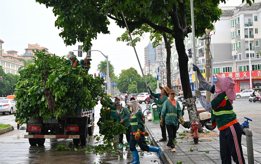 Supertifón Yagi causó daños a su llegada a la ciudad de Wenchang, en el mar de China Meridional. Este es el más fuerte de la temporada.