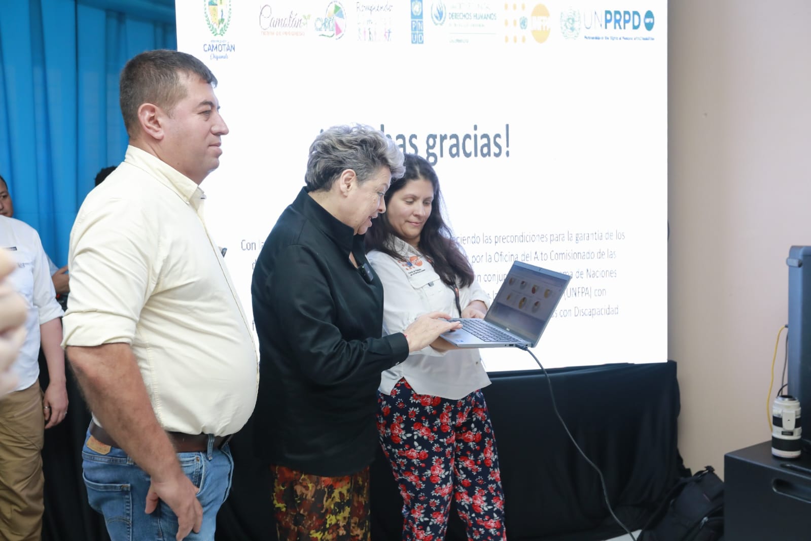 Doctora Lucrecia Peinado viaja a Camotán para conocer acciones en favor de personas con discapacidad