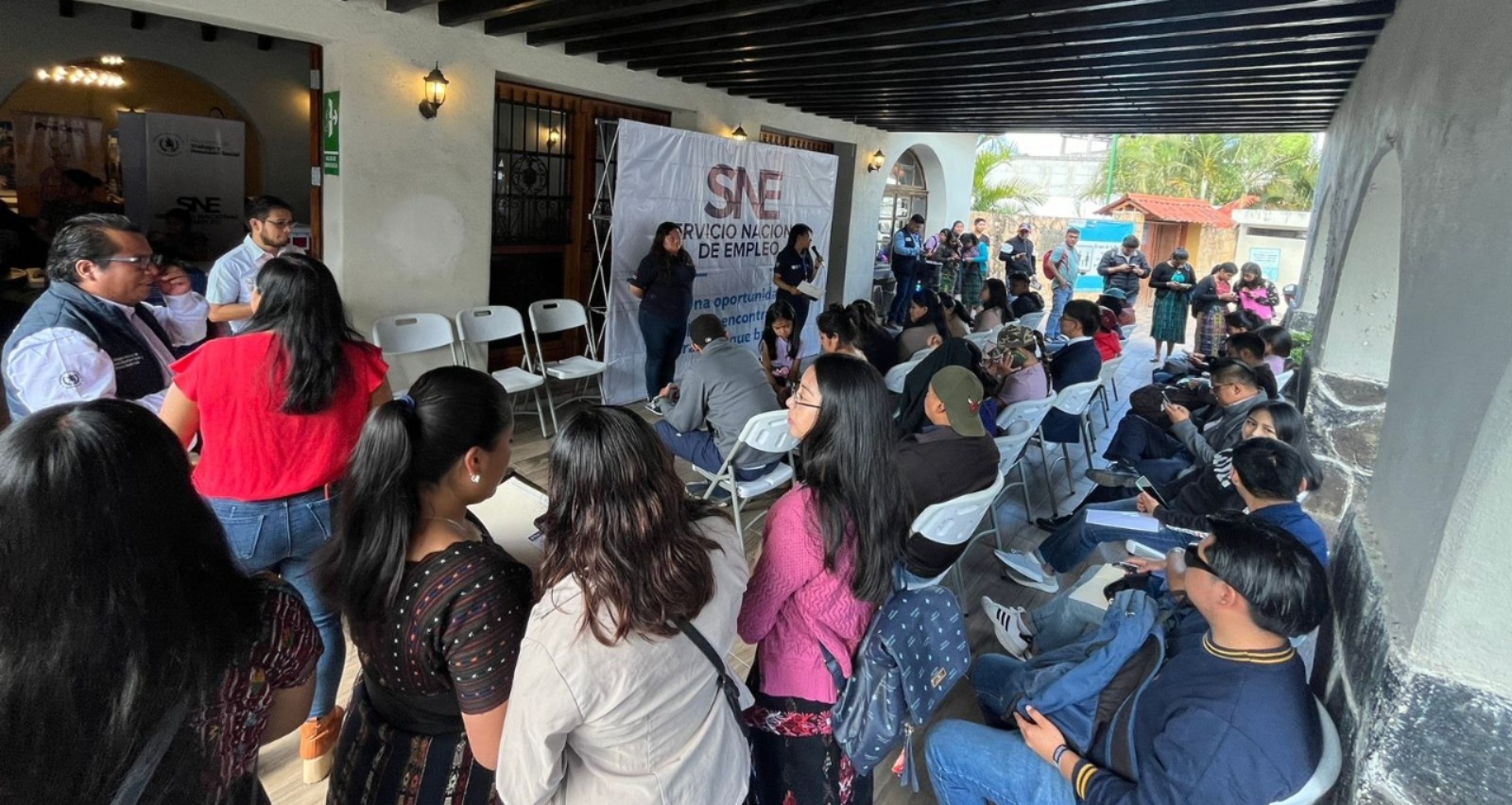 Celebran apertura de la Segunda Feria Nacional de Empleo en la capital