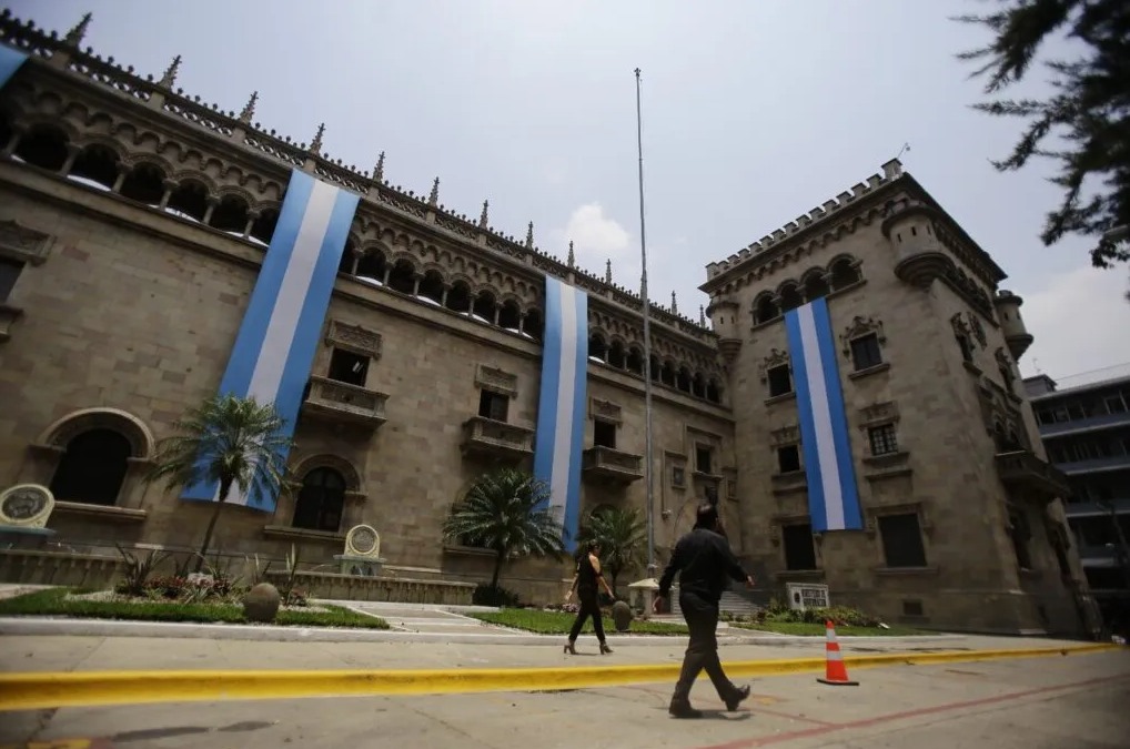 La SVET capacitó a personal del Ministerio de Gobernación. /Foto: Gobierno de Guatemala.