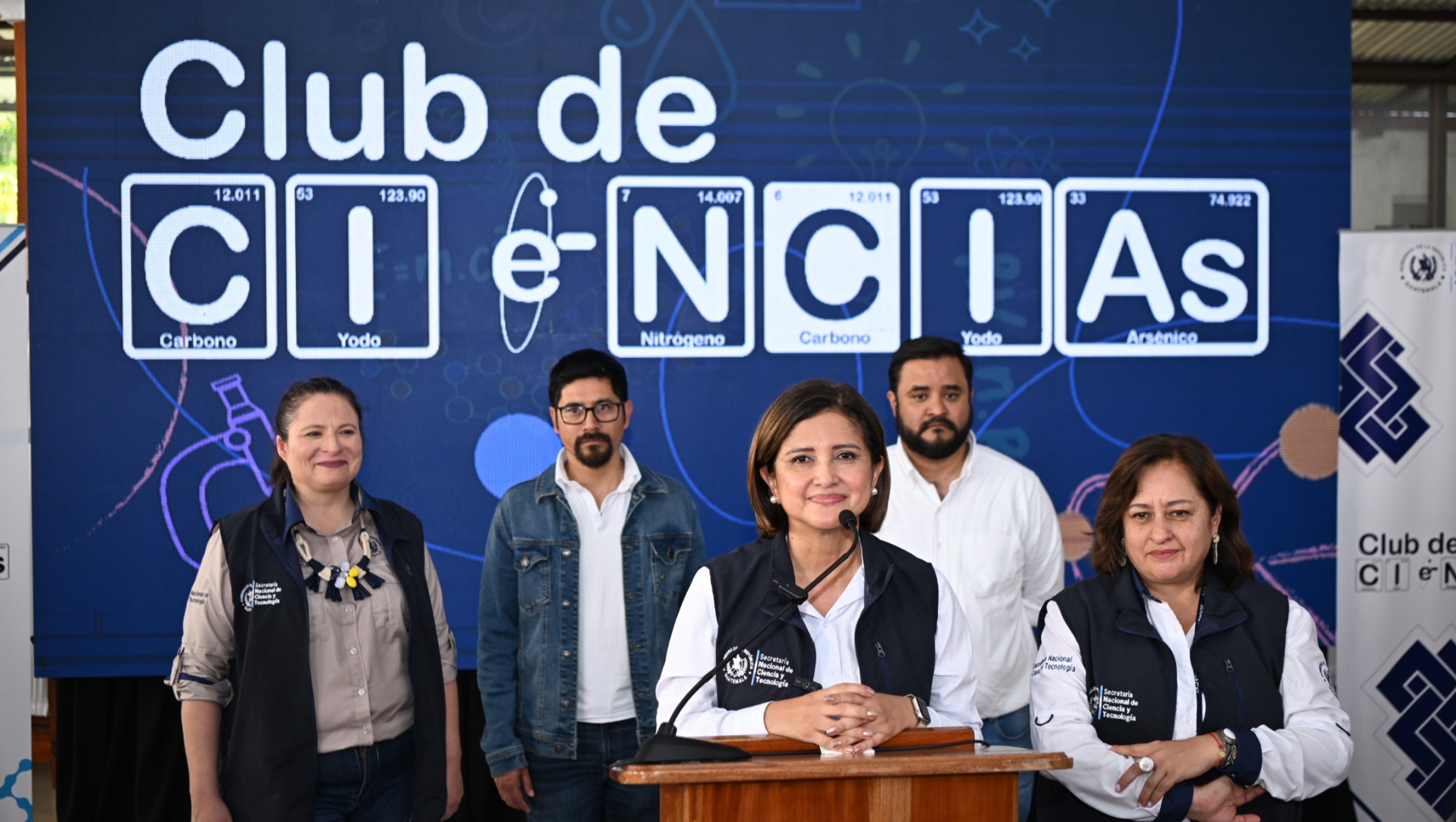 Lanzamiento oficial de los clubes de ciencias en Cobán, Alta Verapaz. /Foto: Byron de la Cruz.