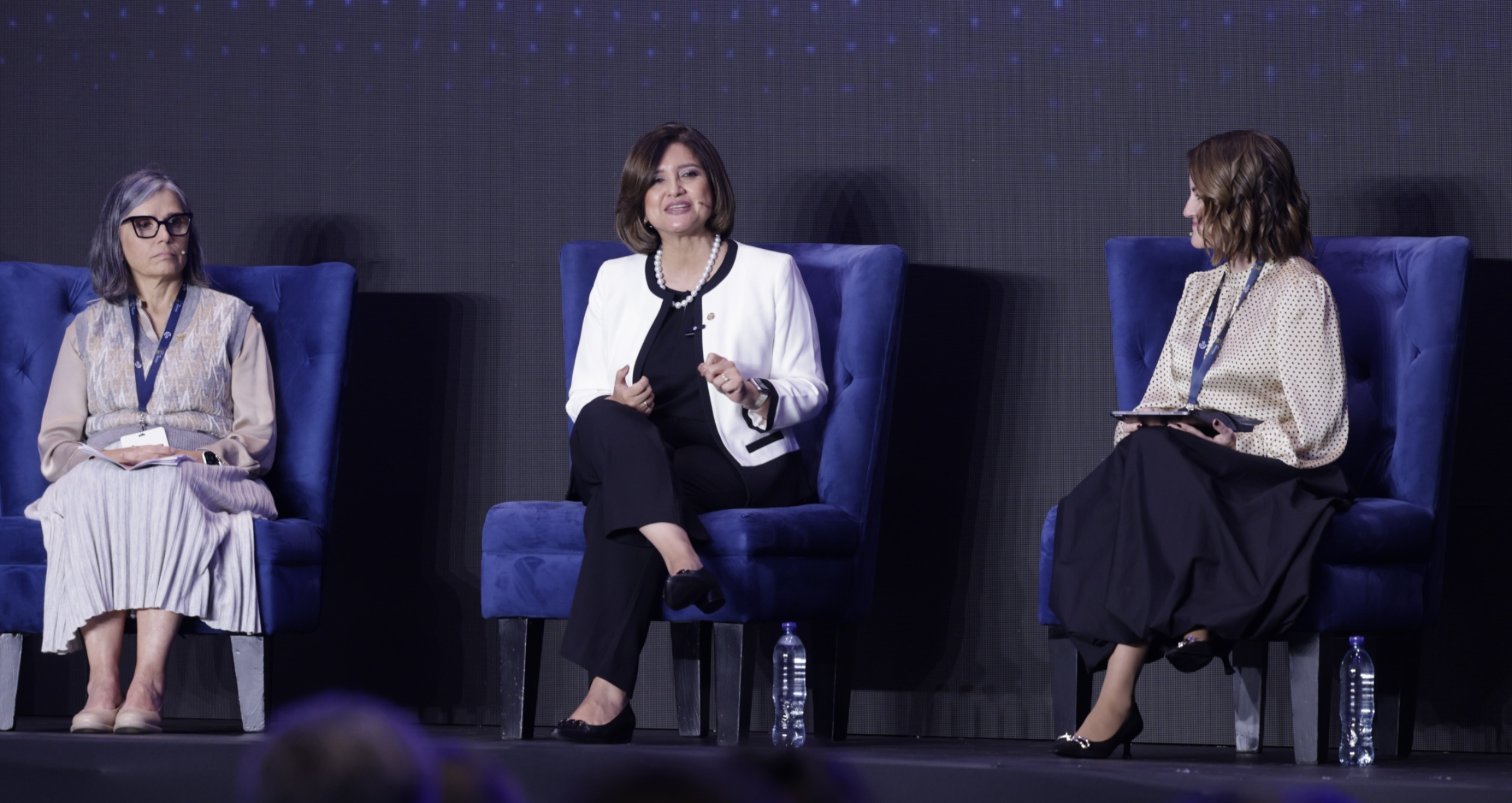 Karin Herrera participó en el XIX Congreso Industrial