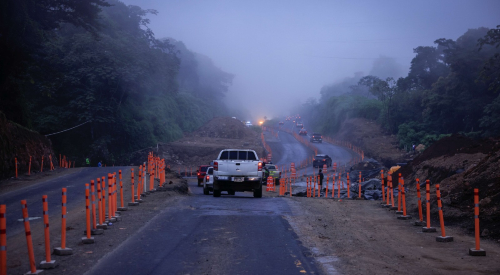 CIV anuncia empresas que rehabilitarán la autopista Palín-Escuintla a partir de octubre