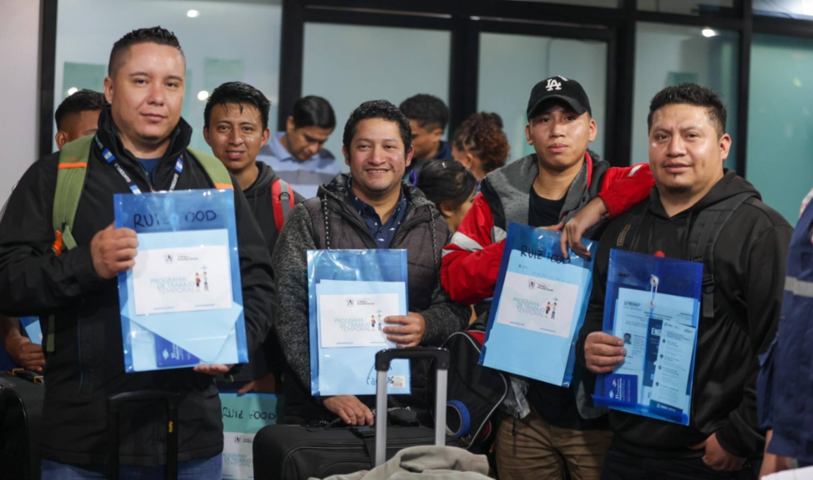 La Democracia Impulsa: Iniciativa refuerza acciones de movilidad laboral