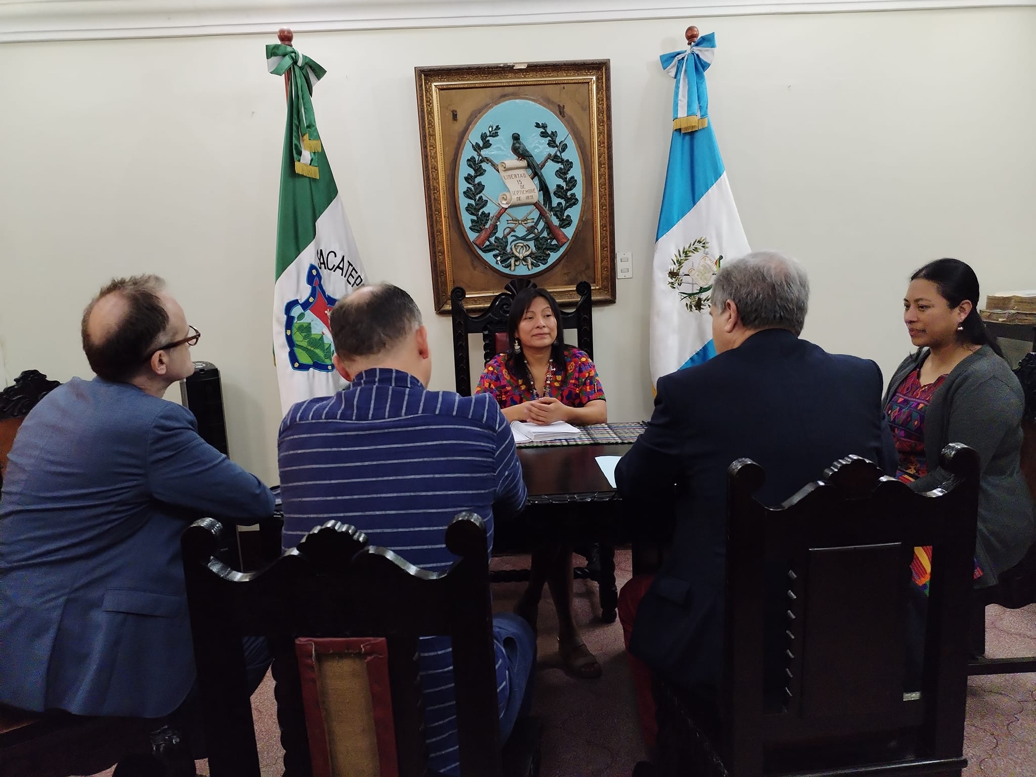 Gobernadora de Sacatepéquez sostiene reunión de trabajo con cuerpo diplomático de Francia