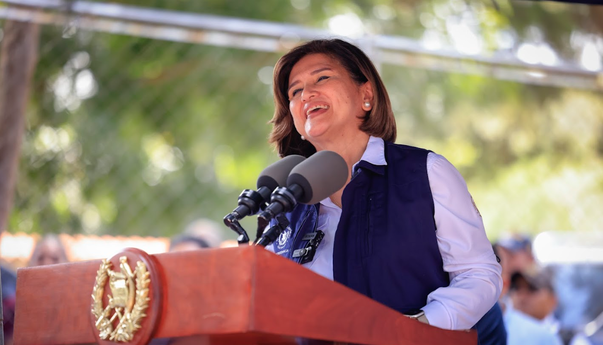 Vicepresidenta: “Niños y niñas…, queremos que crezcan sanos y fuertes”