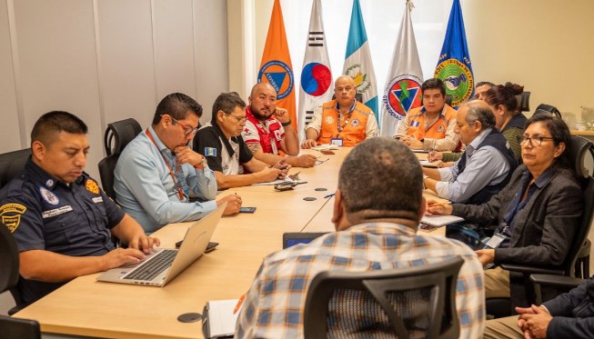 Instituciones que conforman el Sistema Conred realizaron una revisión y actualización del Plan Nacional de Respuesta. / Foto: Conred.