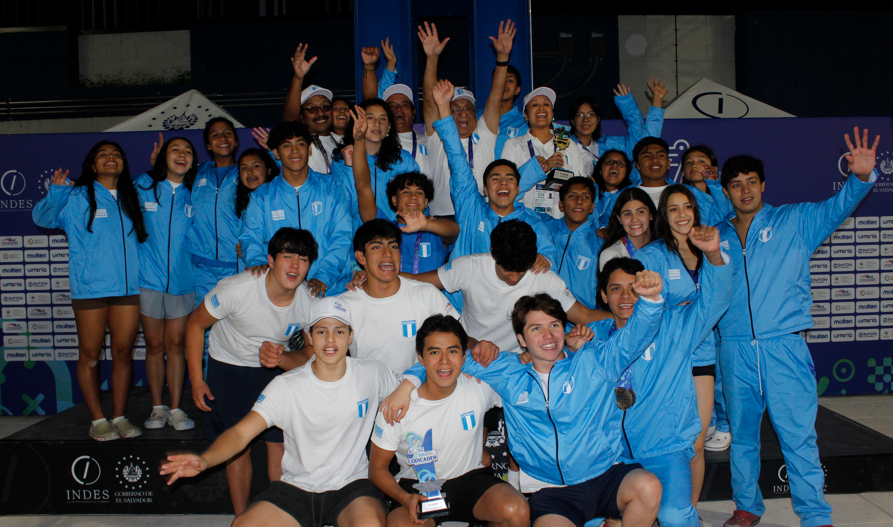 Codicader 2024: Guatemala surca las aguas de El Salvador para coronarse campeón en natación