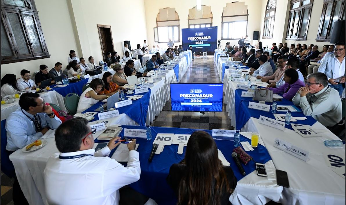 Desarrollan reunión preparatoria del Conadur
