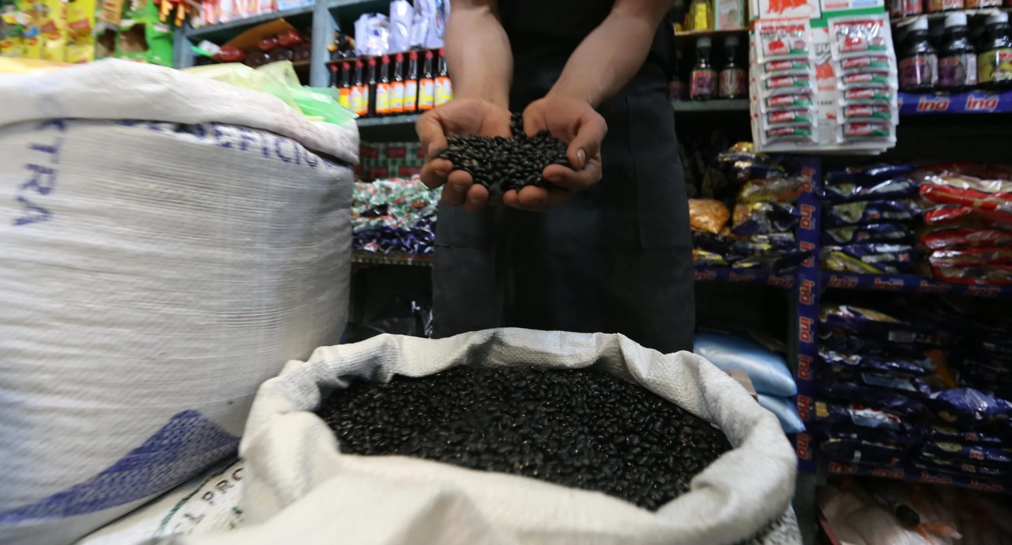 Con la ampliación del contingente arancelario de Frijol Negro se busca garantizar el abastecimiento de este producto para evitar el alza en el precio.