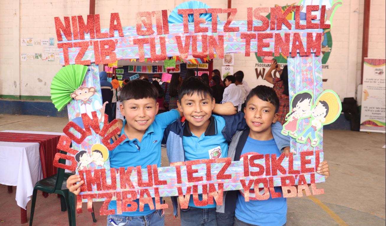 Mineduc fomenta el Festival de lectoescritura en mi comunidad en cinco departamentos