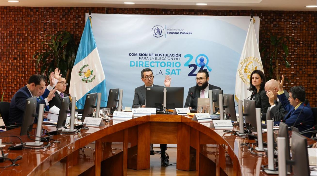Publican listado de candidatos al Directorio de la SAT. / Foto: Minfin.