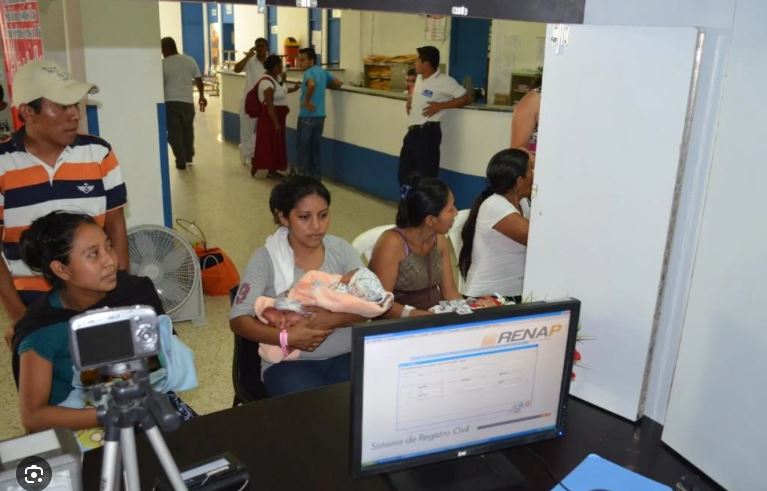 Renap informa como efectuar la inscripción de tu bebé en idioma Q´eqchi´