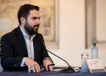 Gobierno ha invertido fondos del reajuste presupuestario en salud, seguridad y vivienda